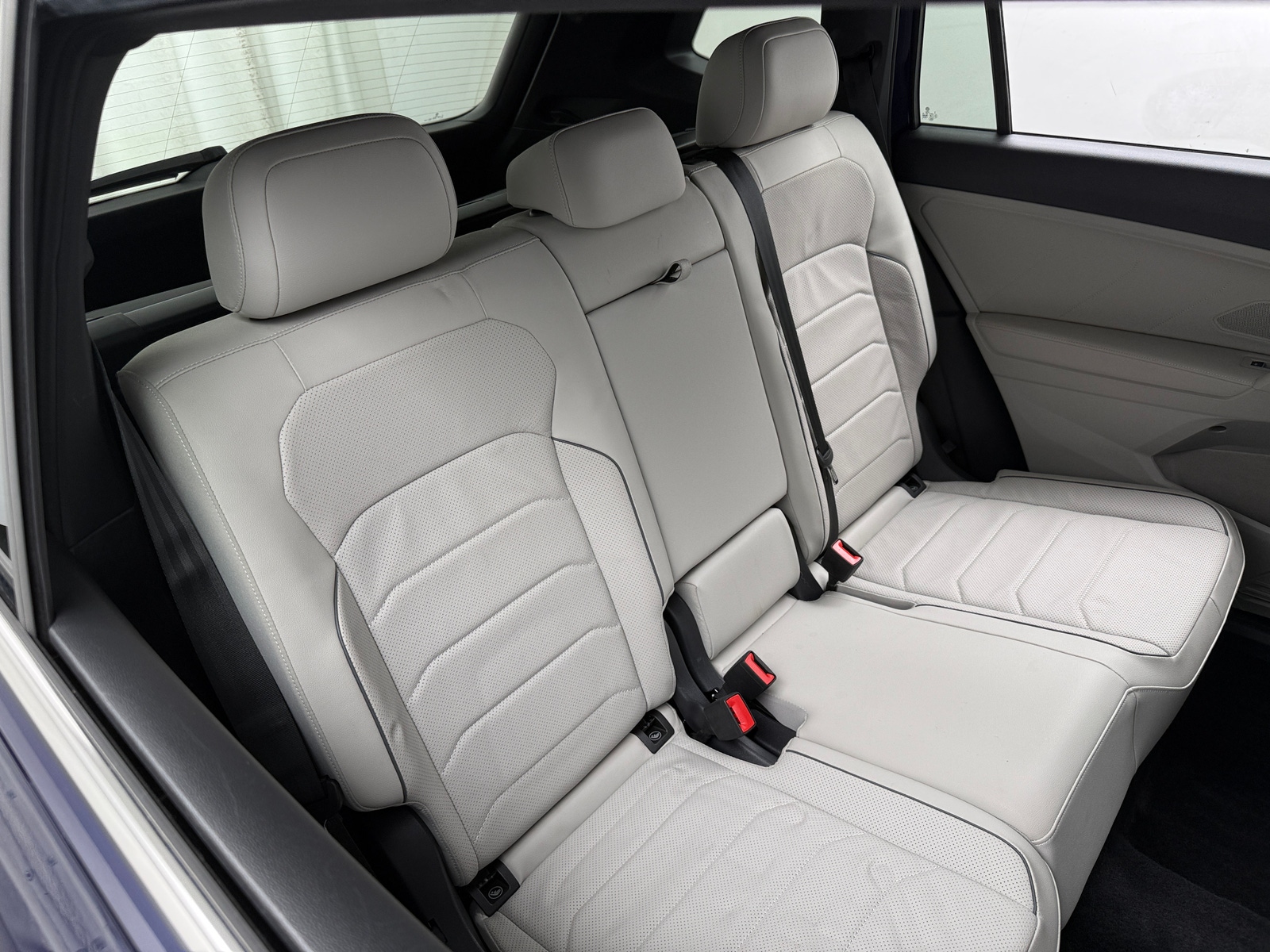 Thumbnail: 2024 Volkswagen Tiguan - 5