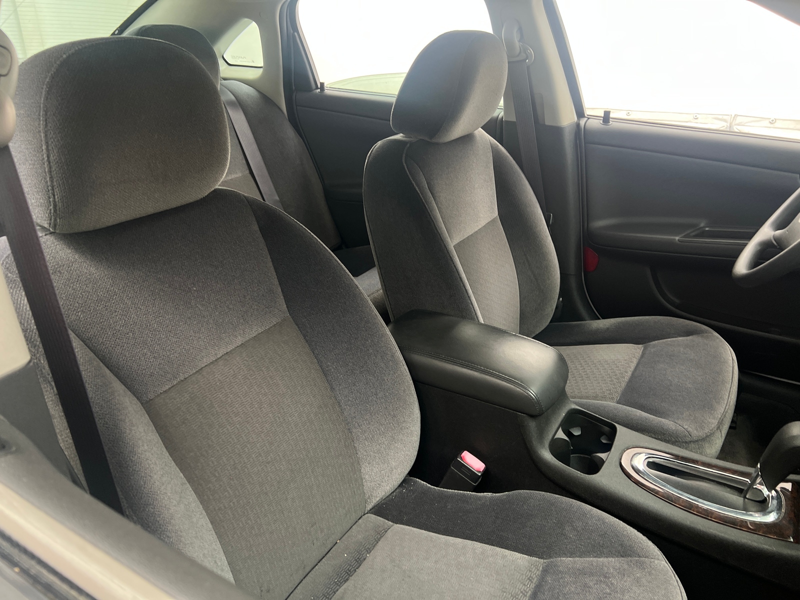 Thumbnail: 2014 Chevrolet Impala - 2