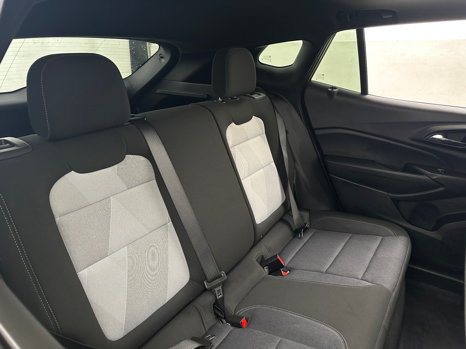 Thumbnail: 2025 Chevrolet Trax - 6