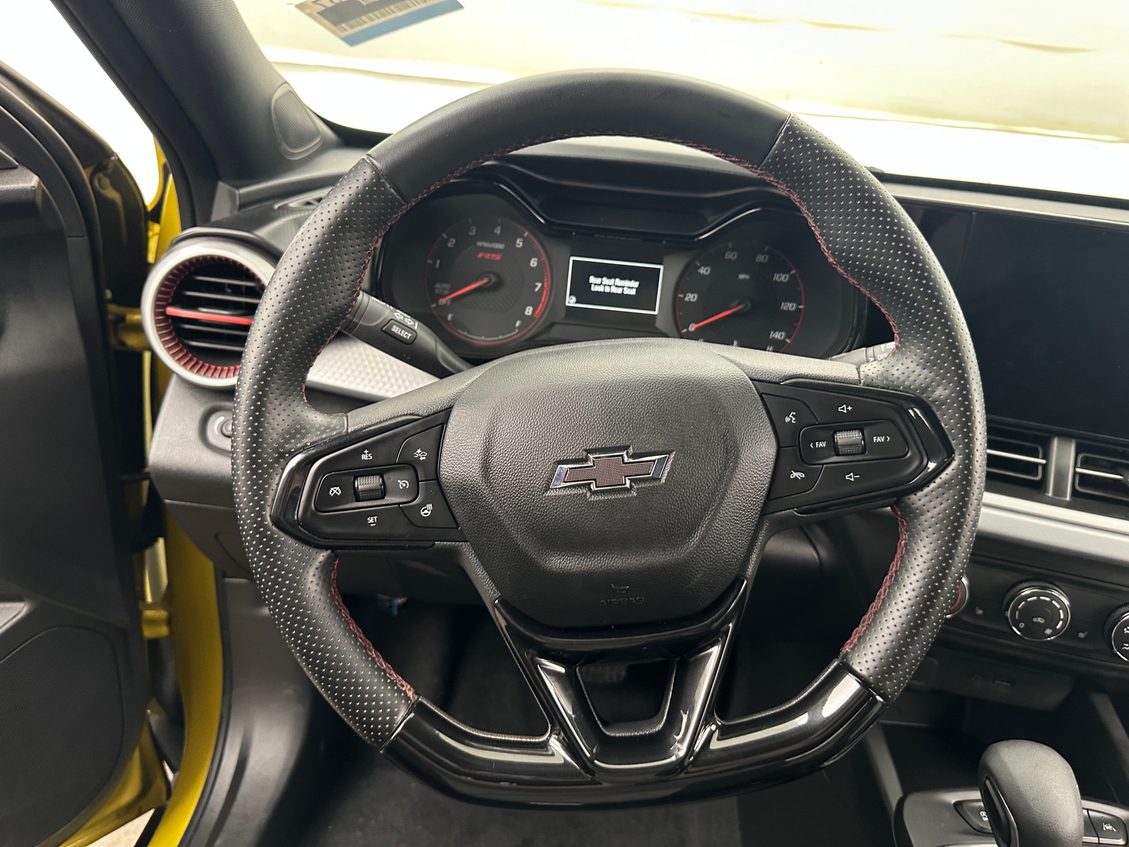 Thumbnail: 2025 Chevrolet Trax - 5