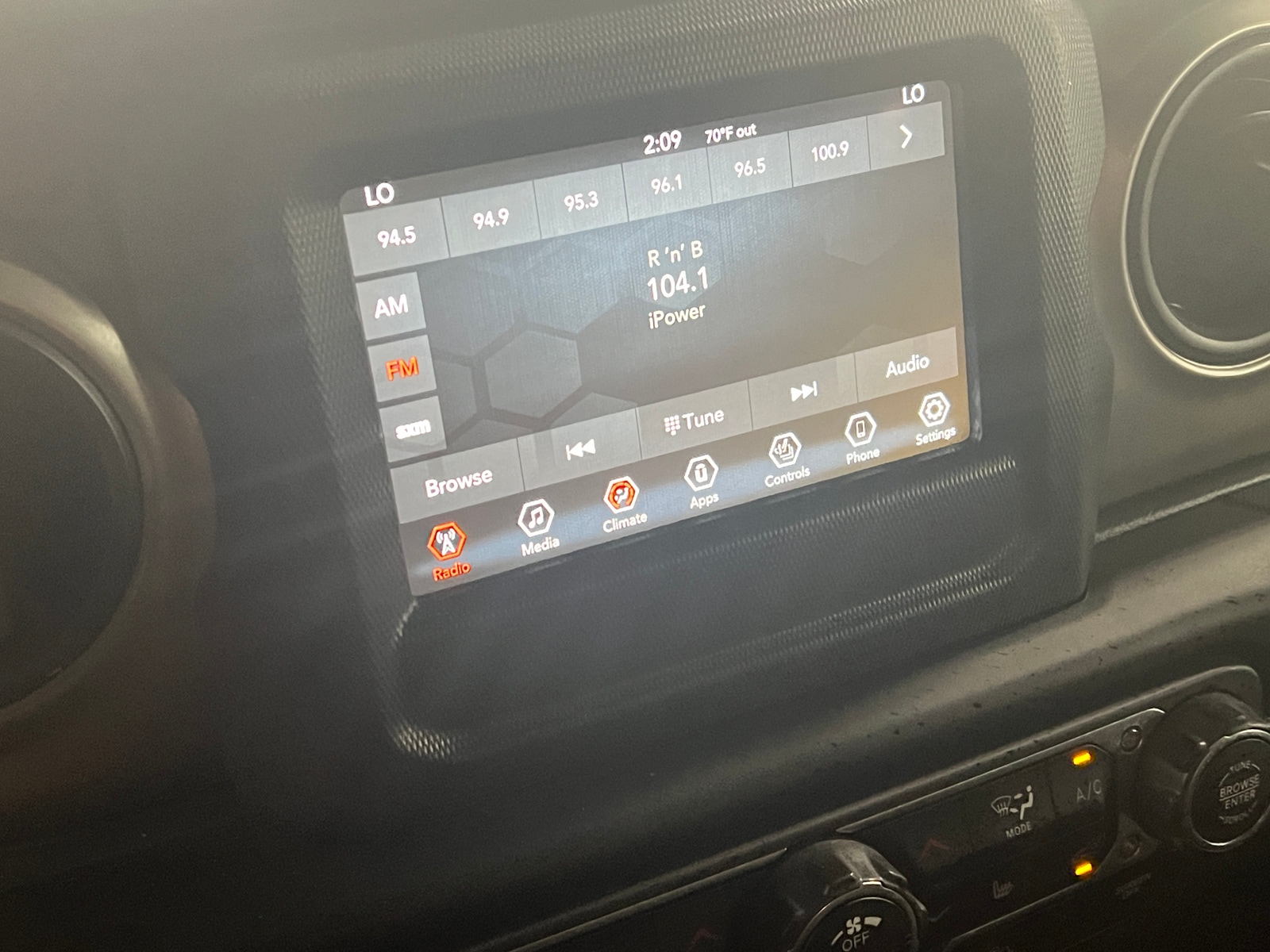 Thumbnail: 2020 Jeep Wrangler - 4