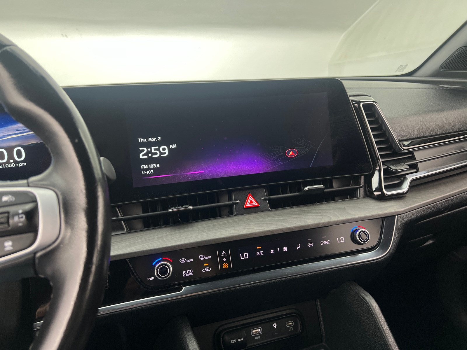 Thumbnail: 2023 Kia Sportage - 3
