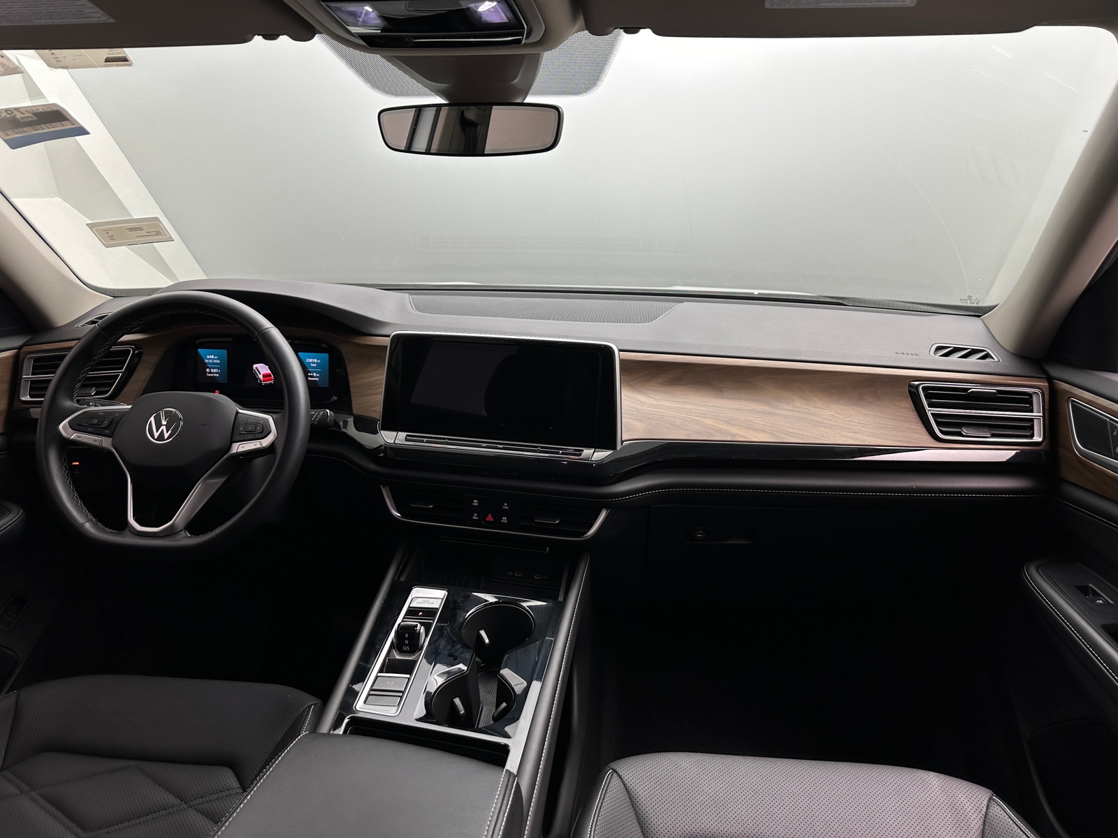 Thumbnail: 2025 Volkswagen Atlas - 2