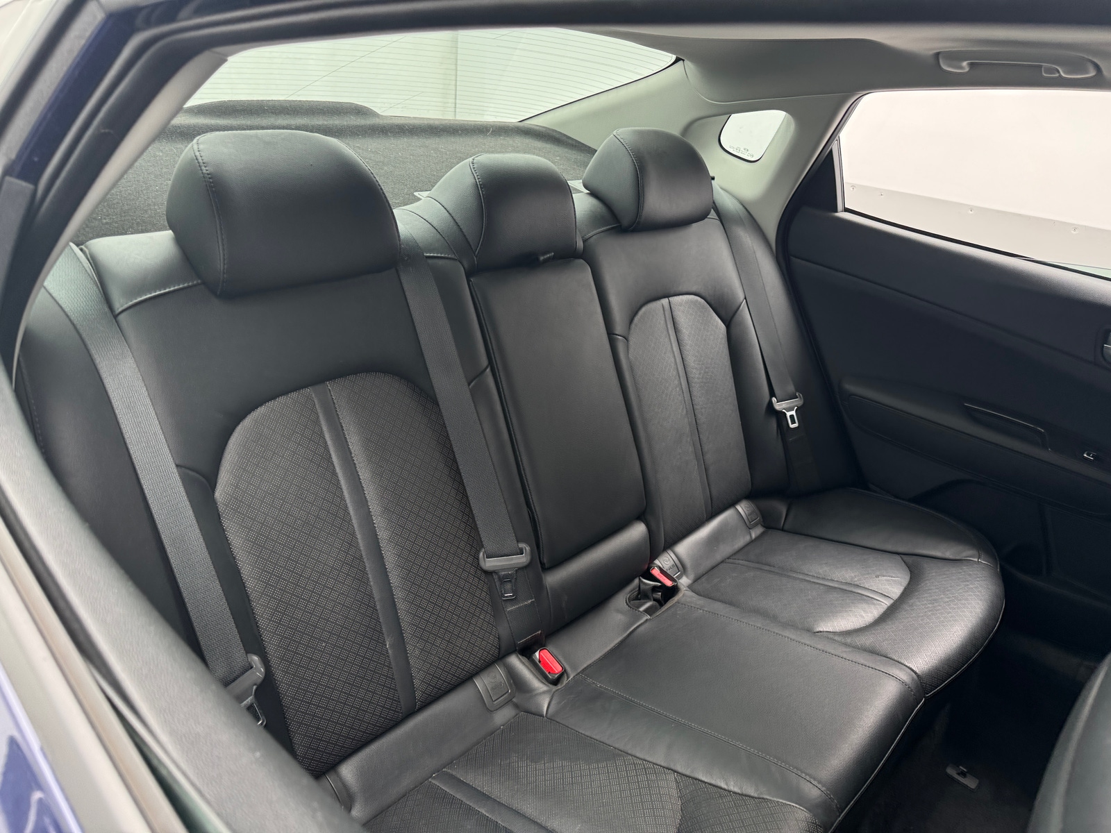 Thumbnail: 2017 Kia Optima - 5