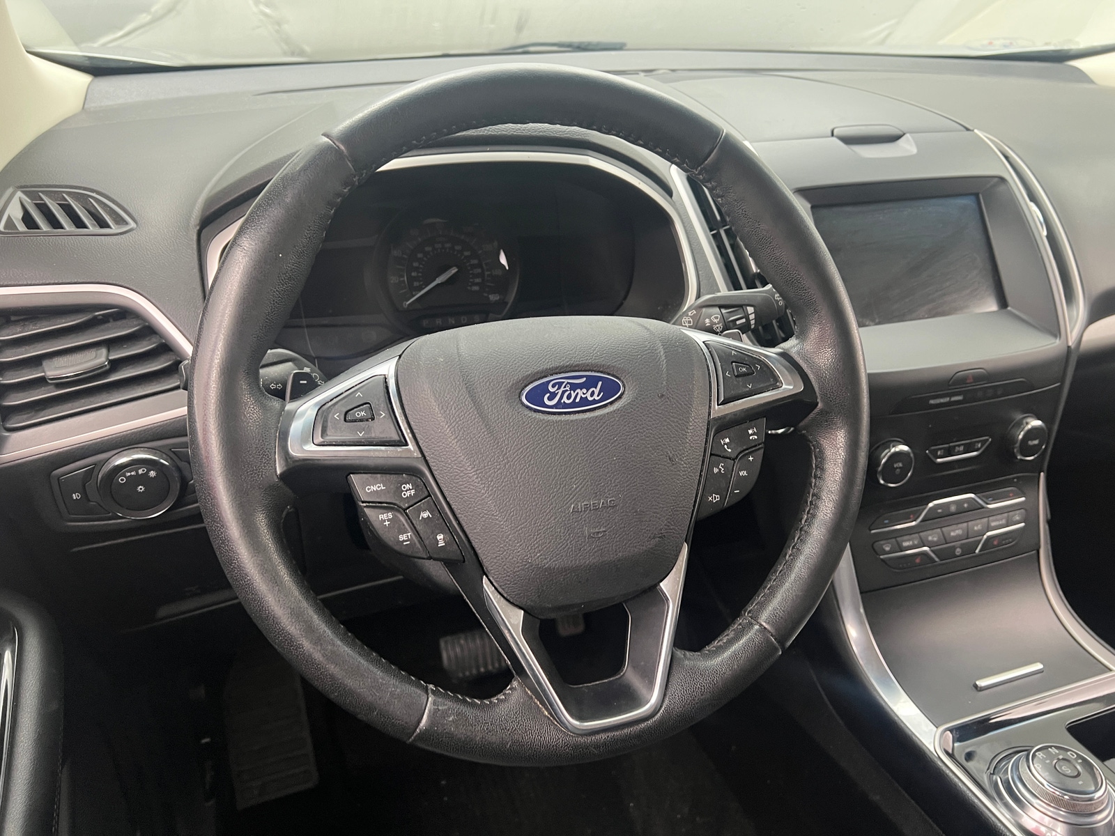 Thumbnail: 2019 Ford Edge - 4
