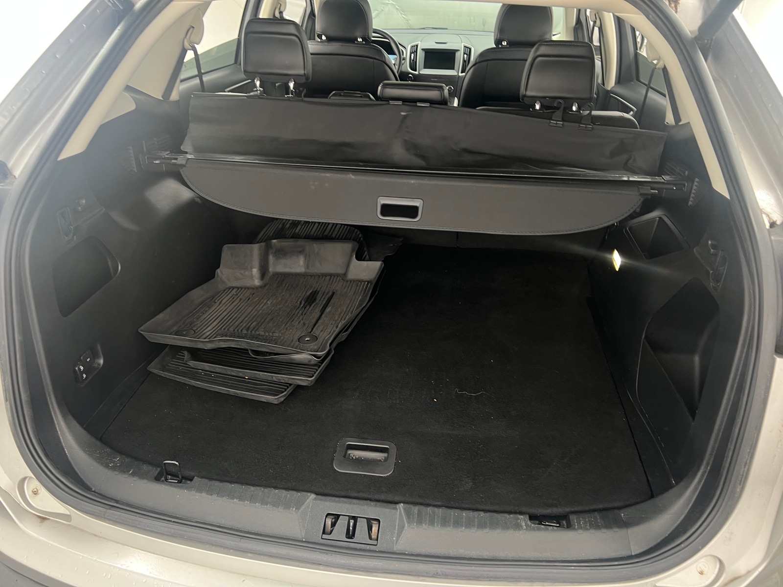 Thumbnail: 2019 Ford Edge - 6