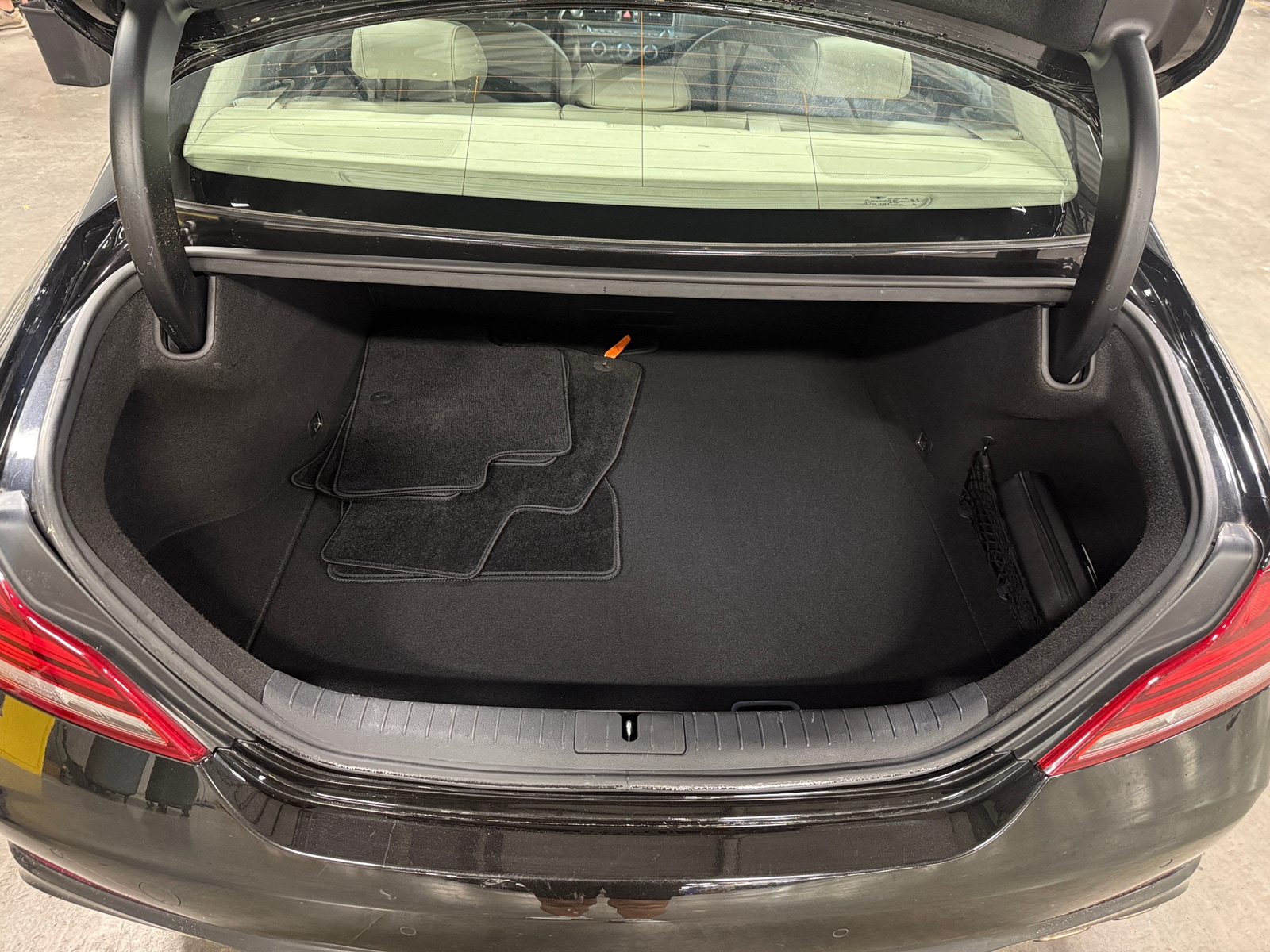 Thumbnail: 2019 Genesis G70 - 6