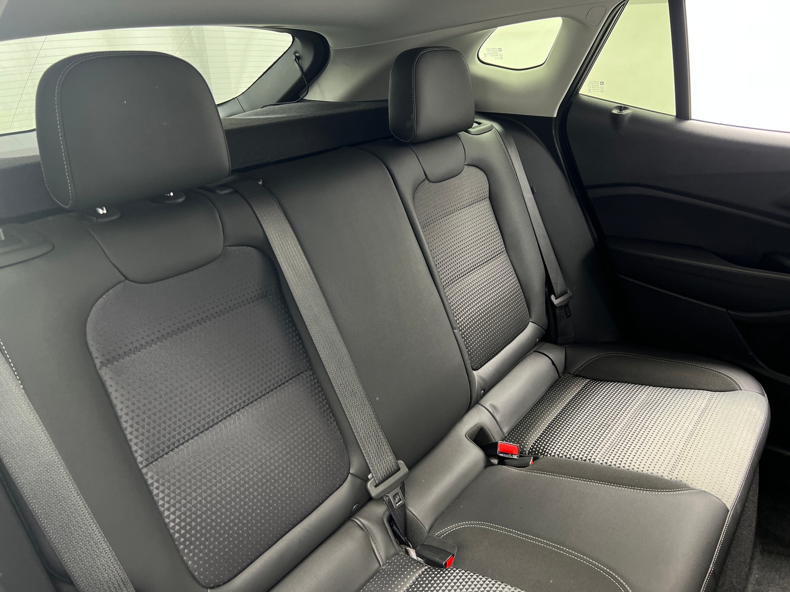 Thumbnail: 2025 Chevrolet Trax - 6