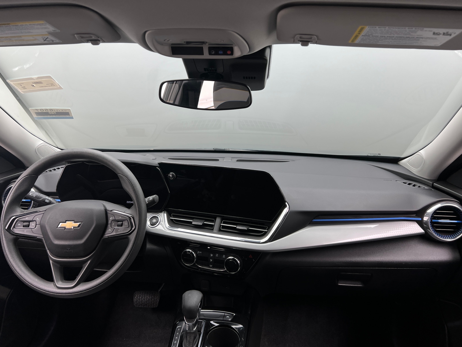 Thumbnail: 2025 Chevrolet Trax - 3