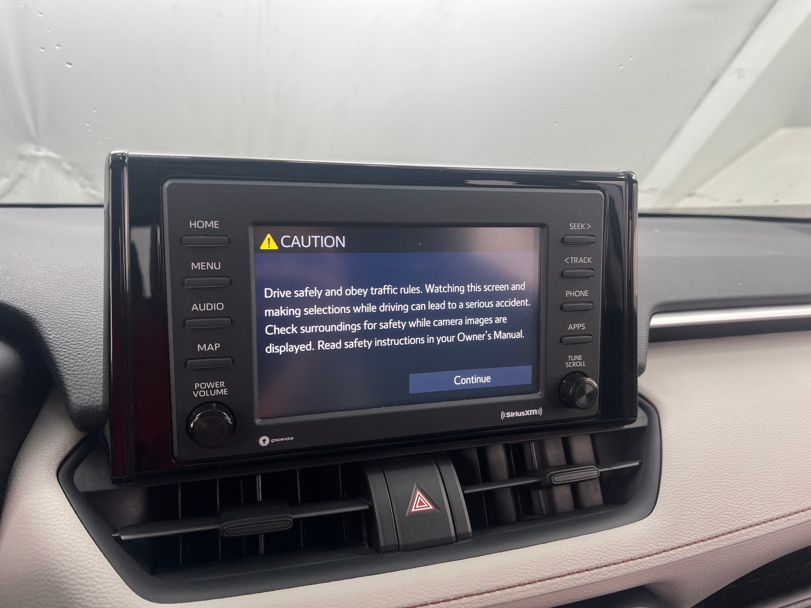 Thumbnail: 2020 Toyota RAV4 - 4