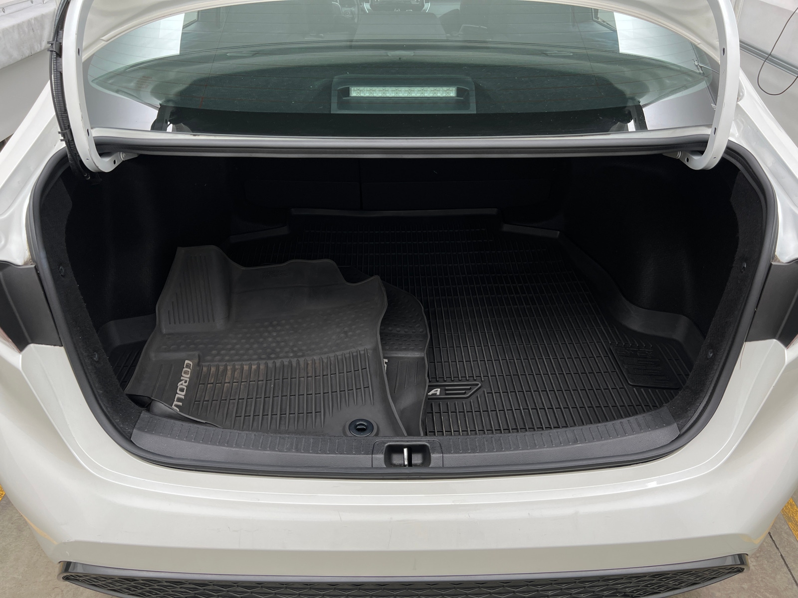 Thumbnail: 2021 Toyota Corolla - 7