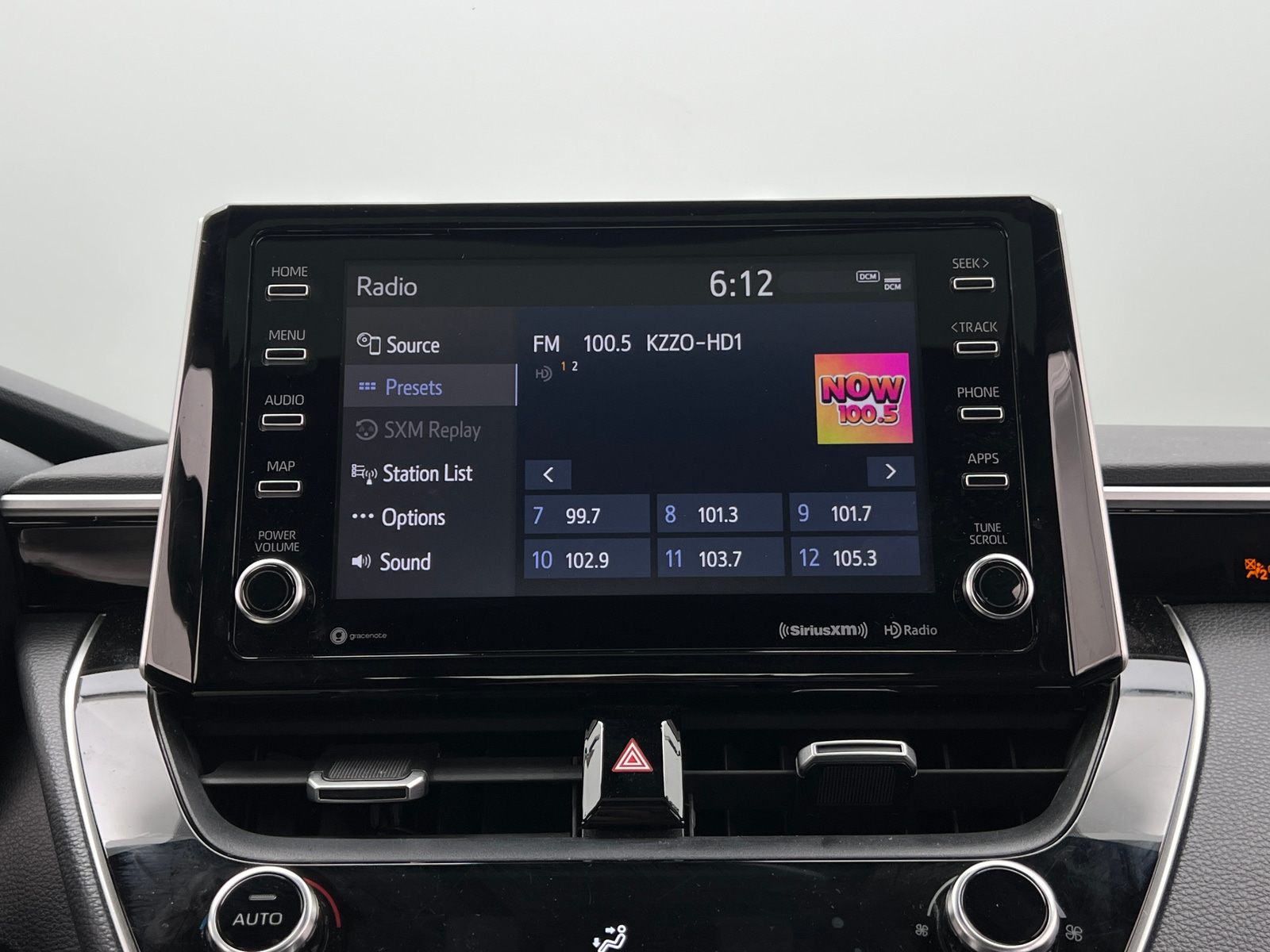 Thumbnail: 2021 Toyota Corolla - 4