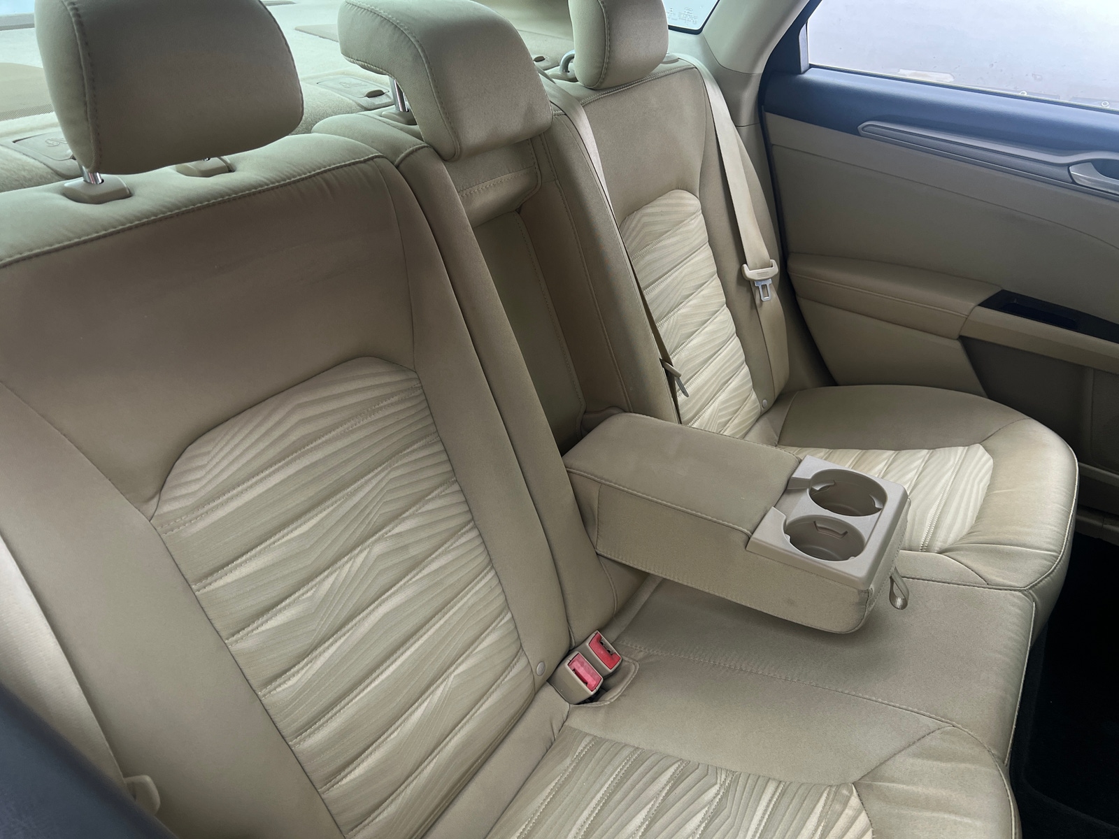 Thumbnail: 2016 Ford Fusion - 6