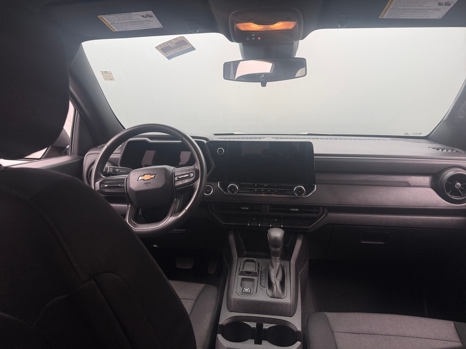 Thumbnail: 2024 Chevrolet Colorado - 3