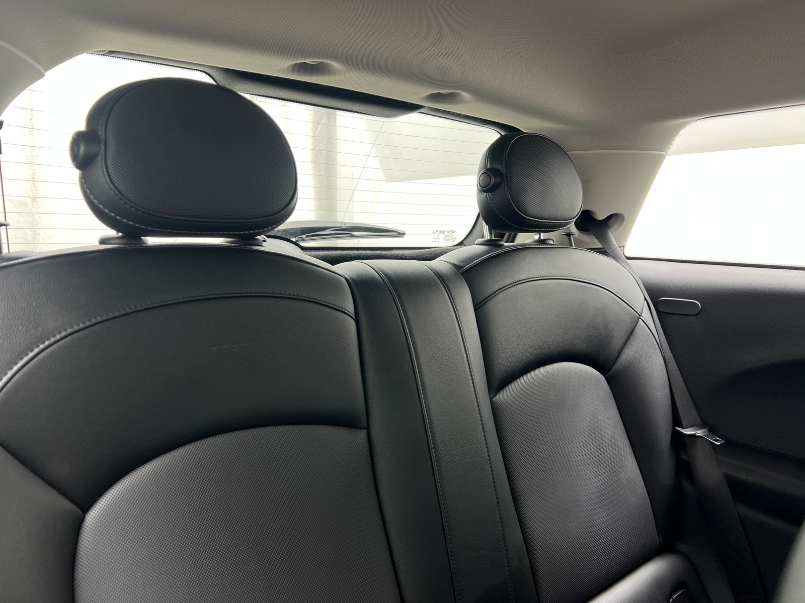 Thumbnail: 2015 MINI Cooper Hardtop - 5