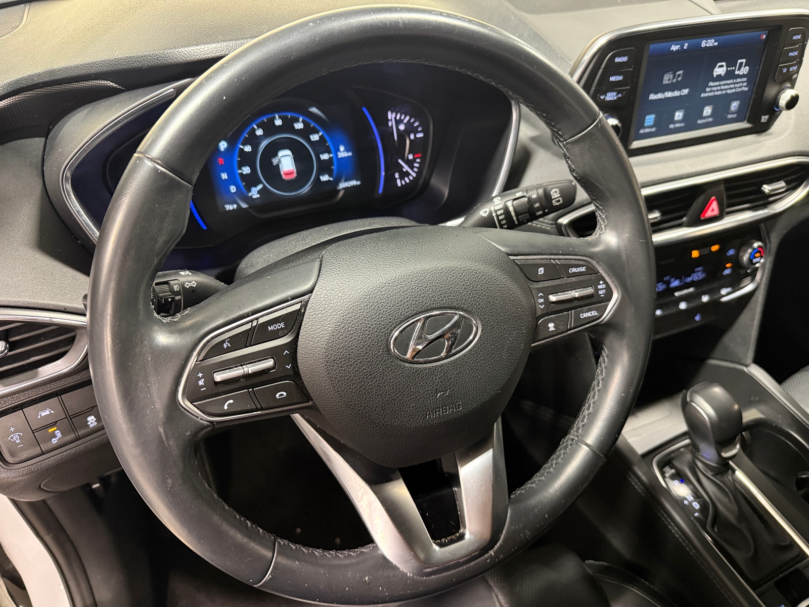 Thumbnail: 2020 Hyundai Santa Fe - 4