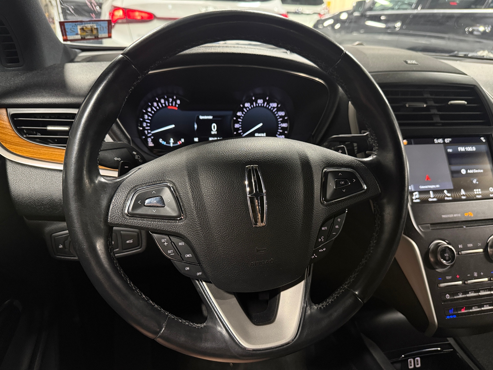 Thumbnail: 2019 Lincoln MKC - 4