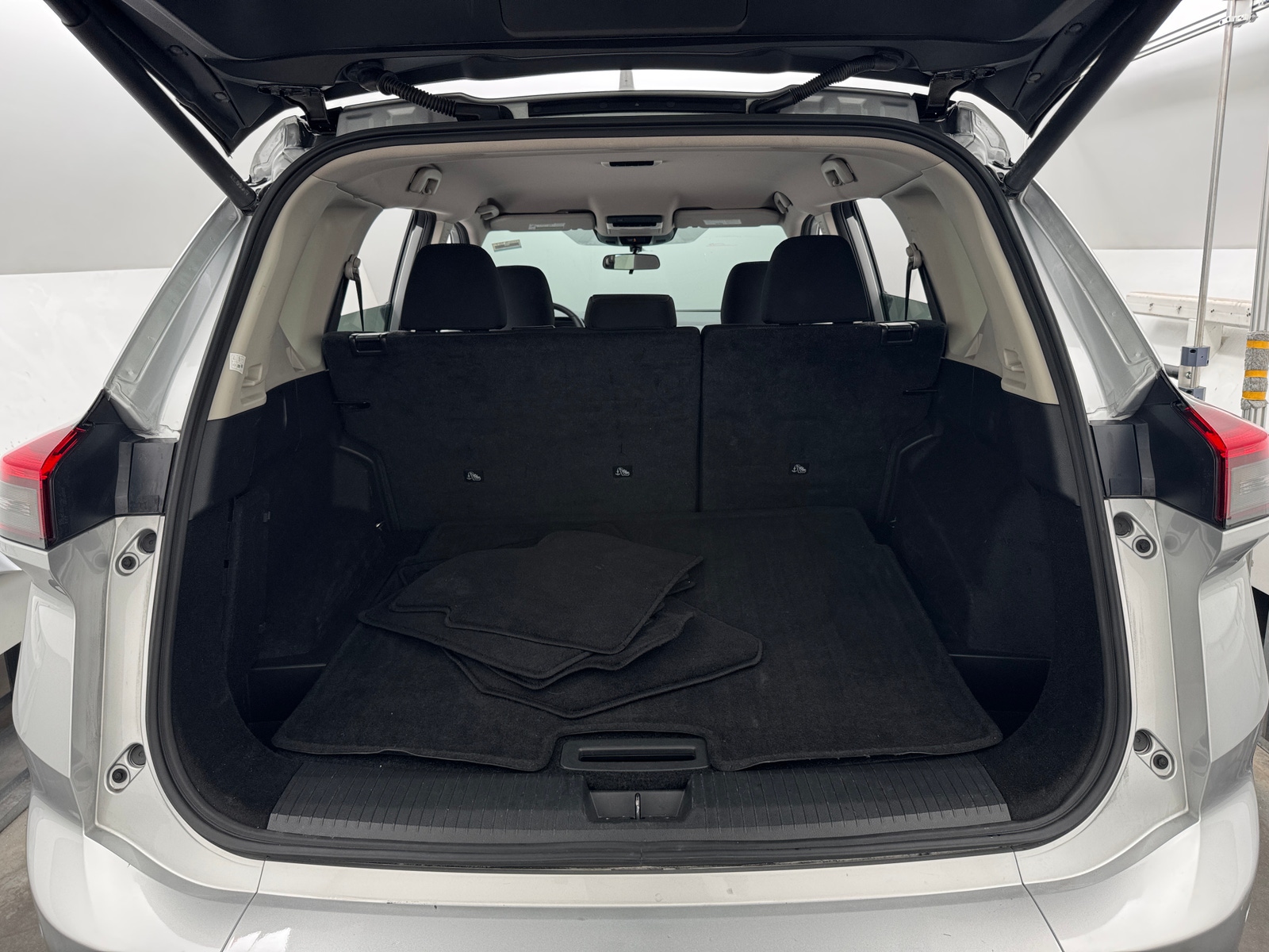 Thumbnail: 2025 Nissan Rogue - 7