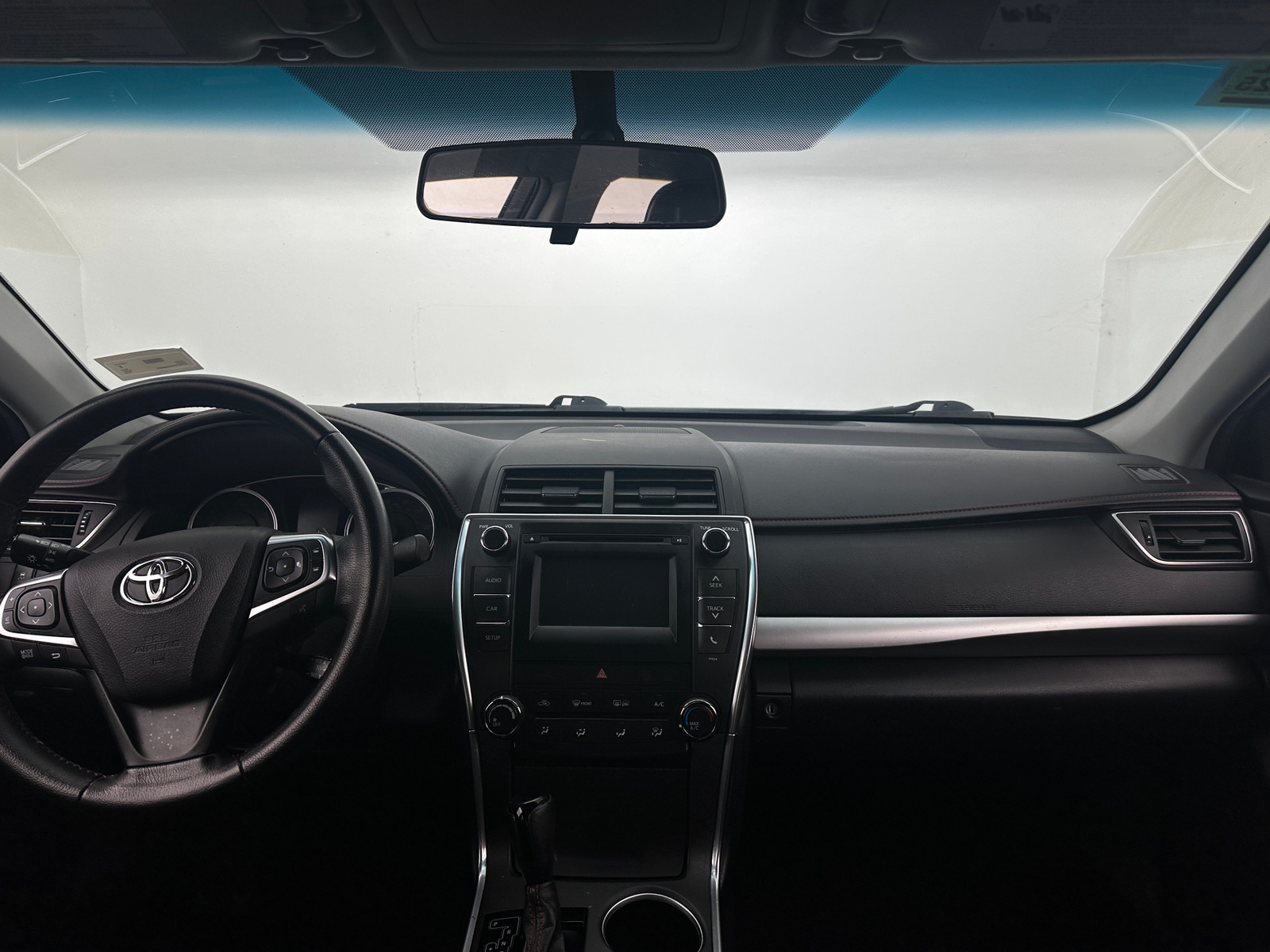 Thumbnail: 2016 Toyota Camry - 3