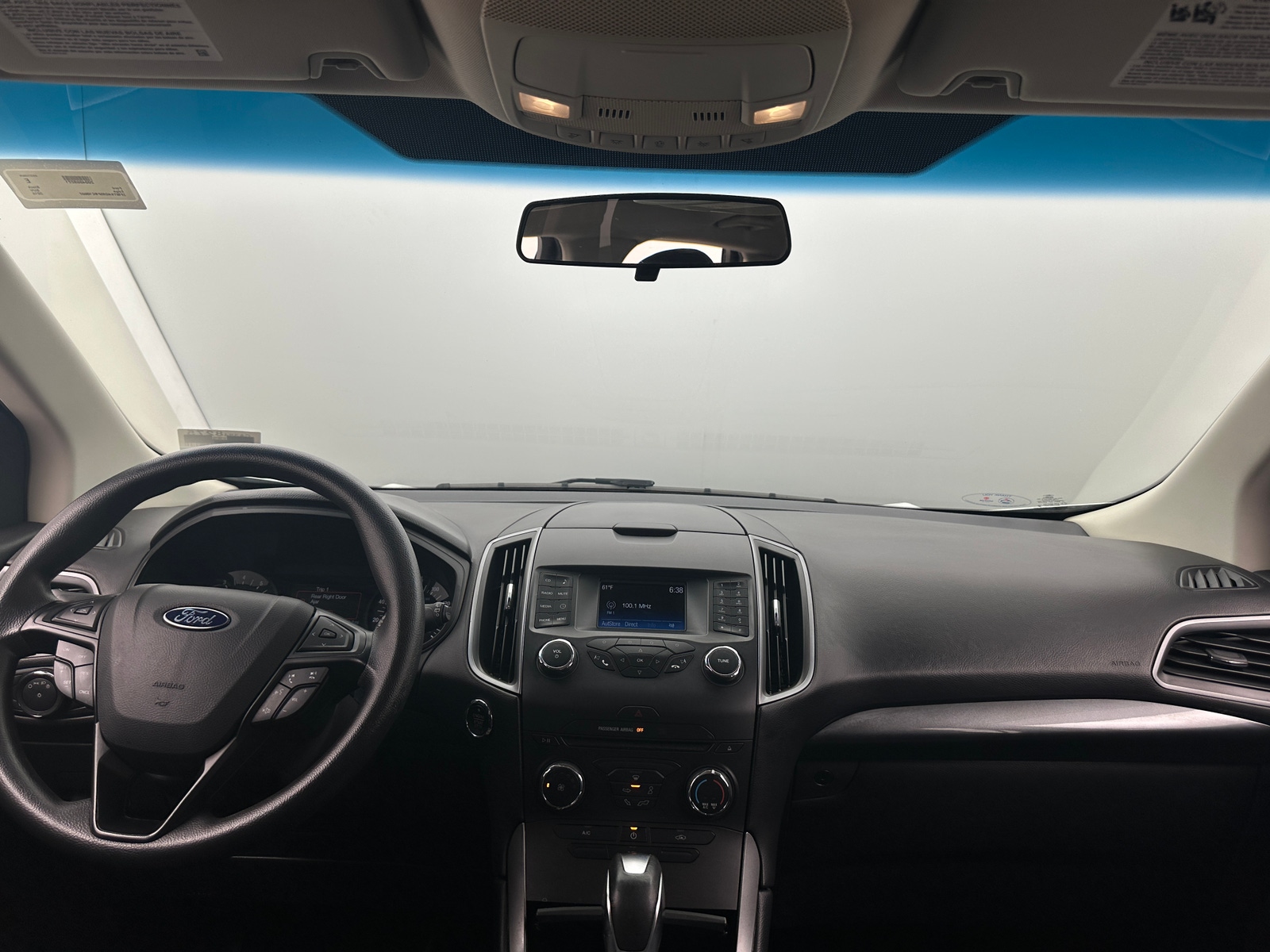 Thumbnail: 2015 Ford Edge - 3