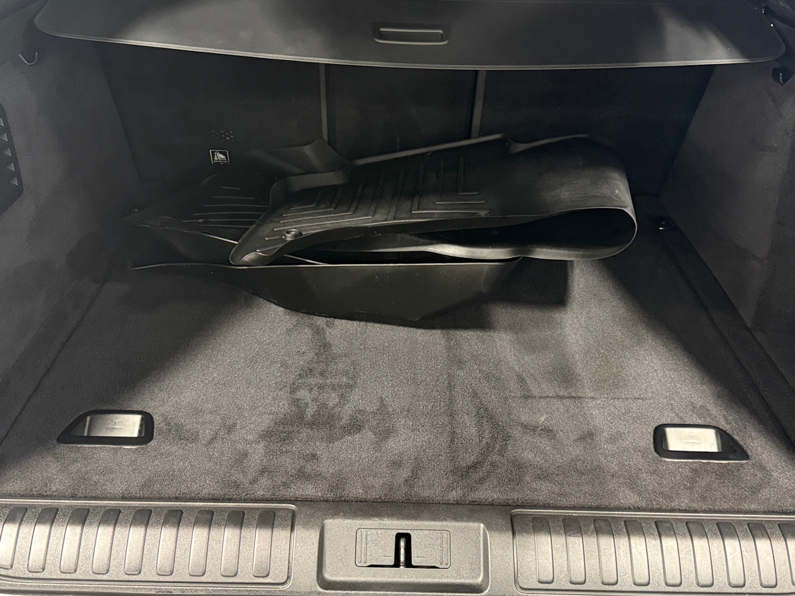 Thumbnail: 2021 Land Rover Range Rover Sport - 6