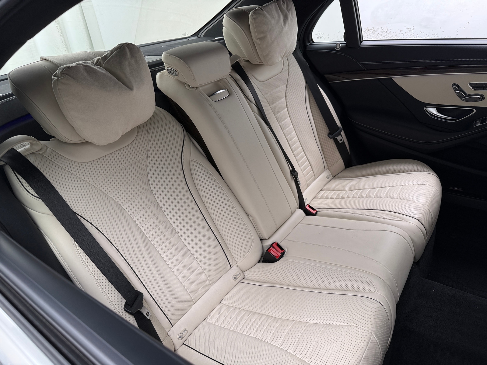 Thumbnail: 2015 Mercedes-Benz S-Class - 5