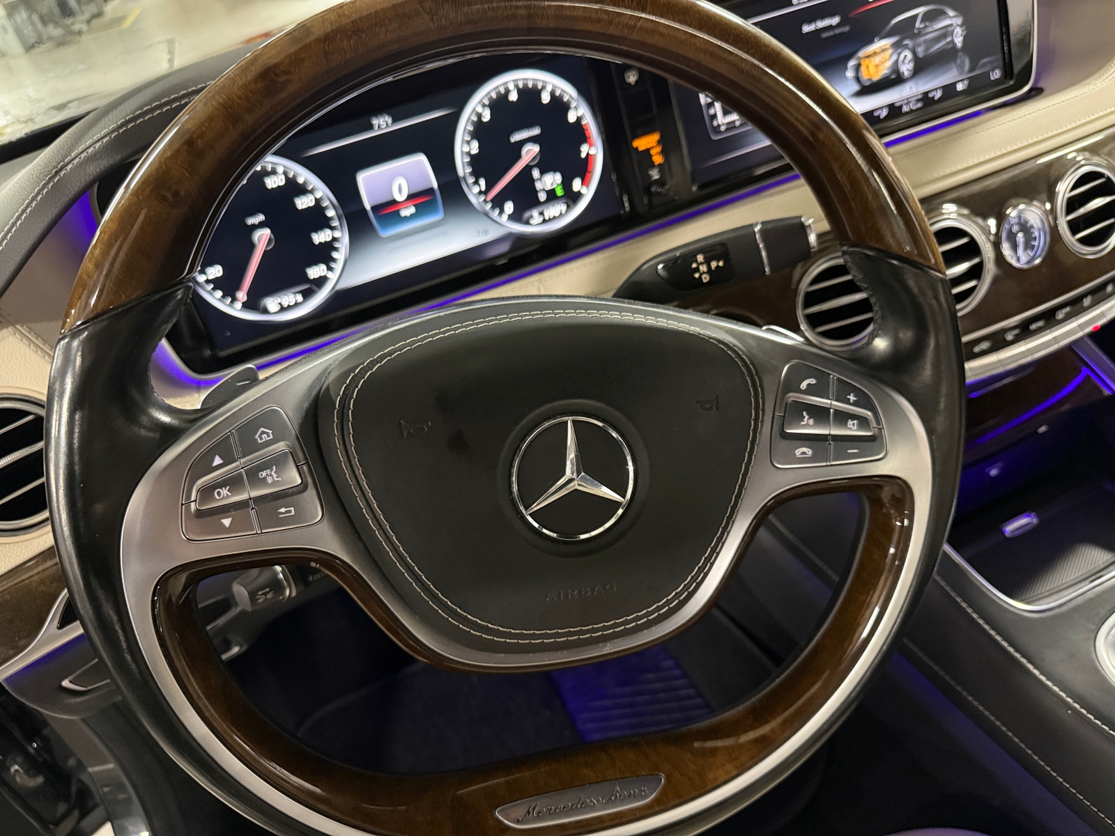 Thumbnail: 2015 Mercedes-Benz S-Class - 4