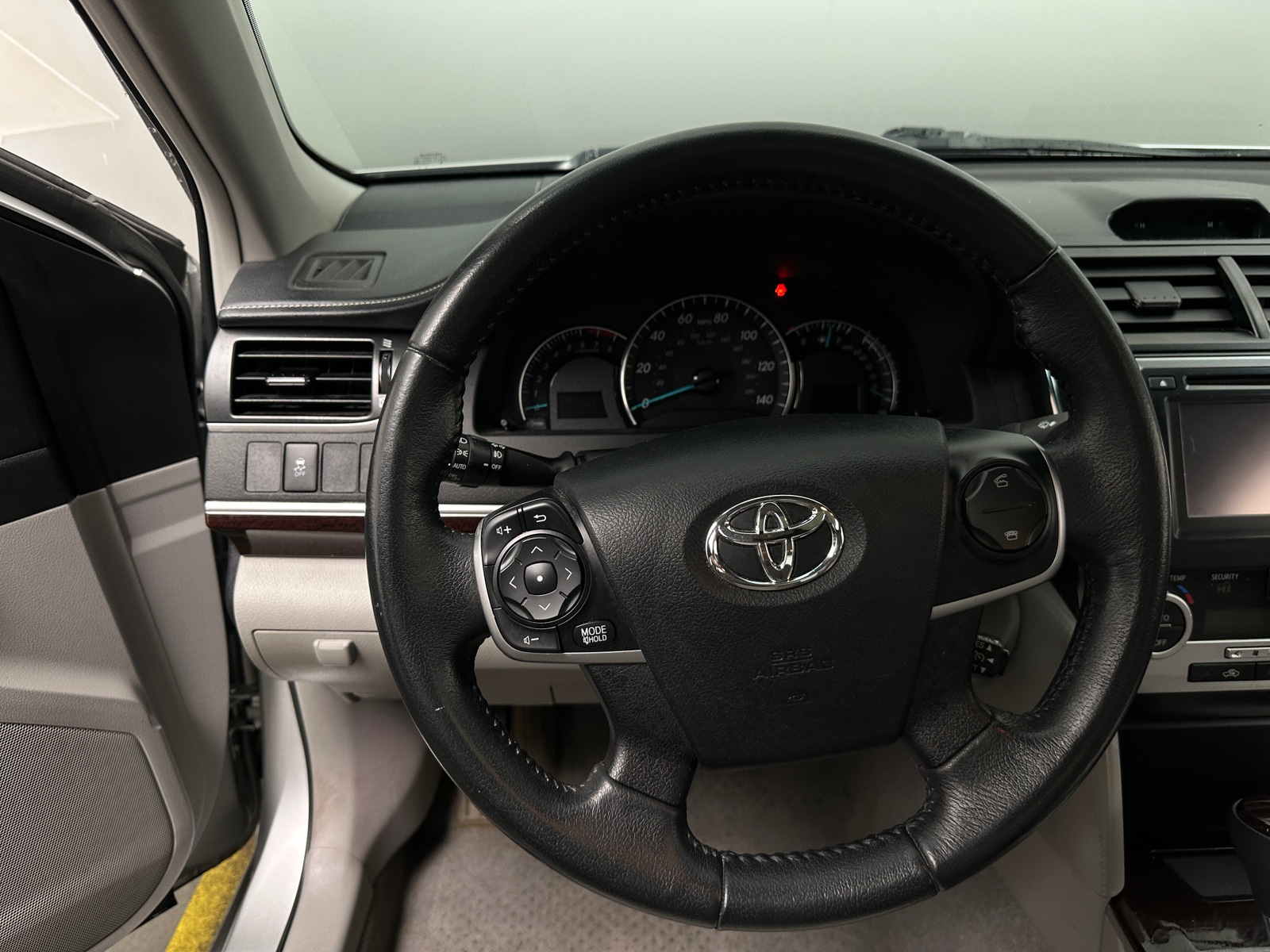 Thumbnail: 2013 Toyota Camry - 5