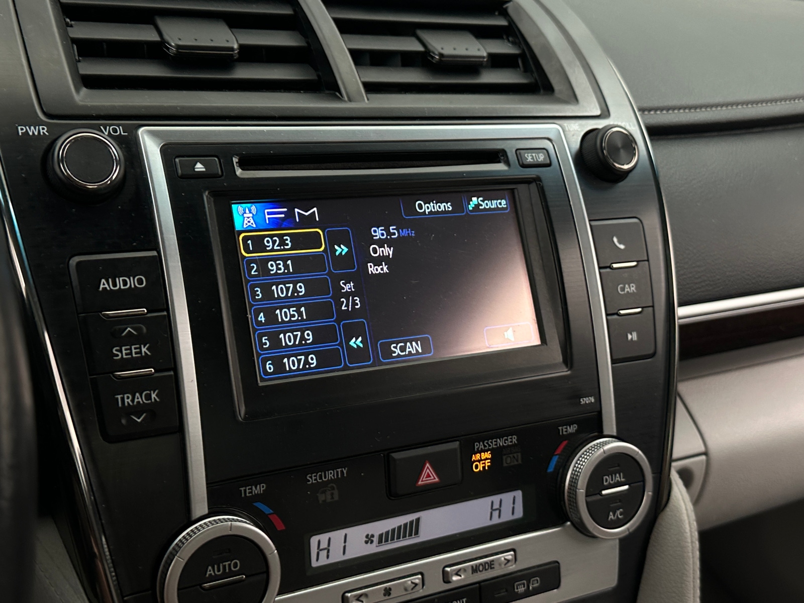 Thumbnail: 2013 Toyota Camry - 4