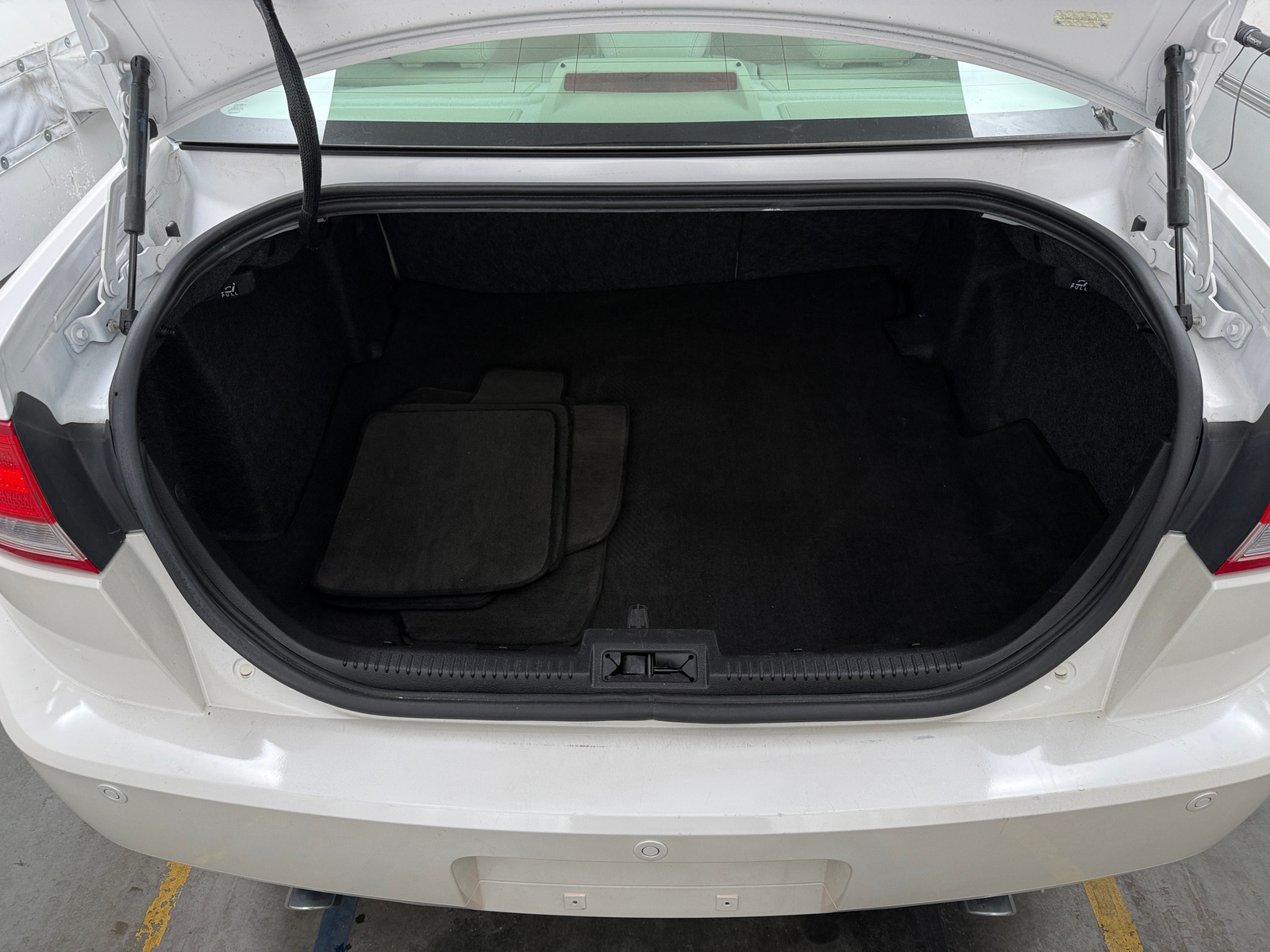 Thumbnail: 2012 Lincoln MKZ - 6