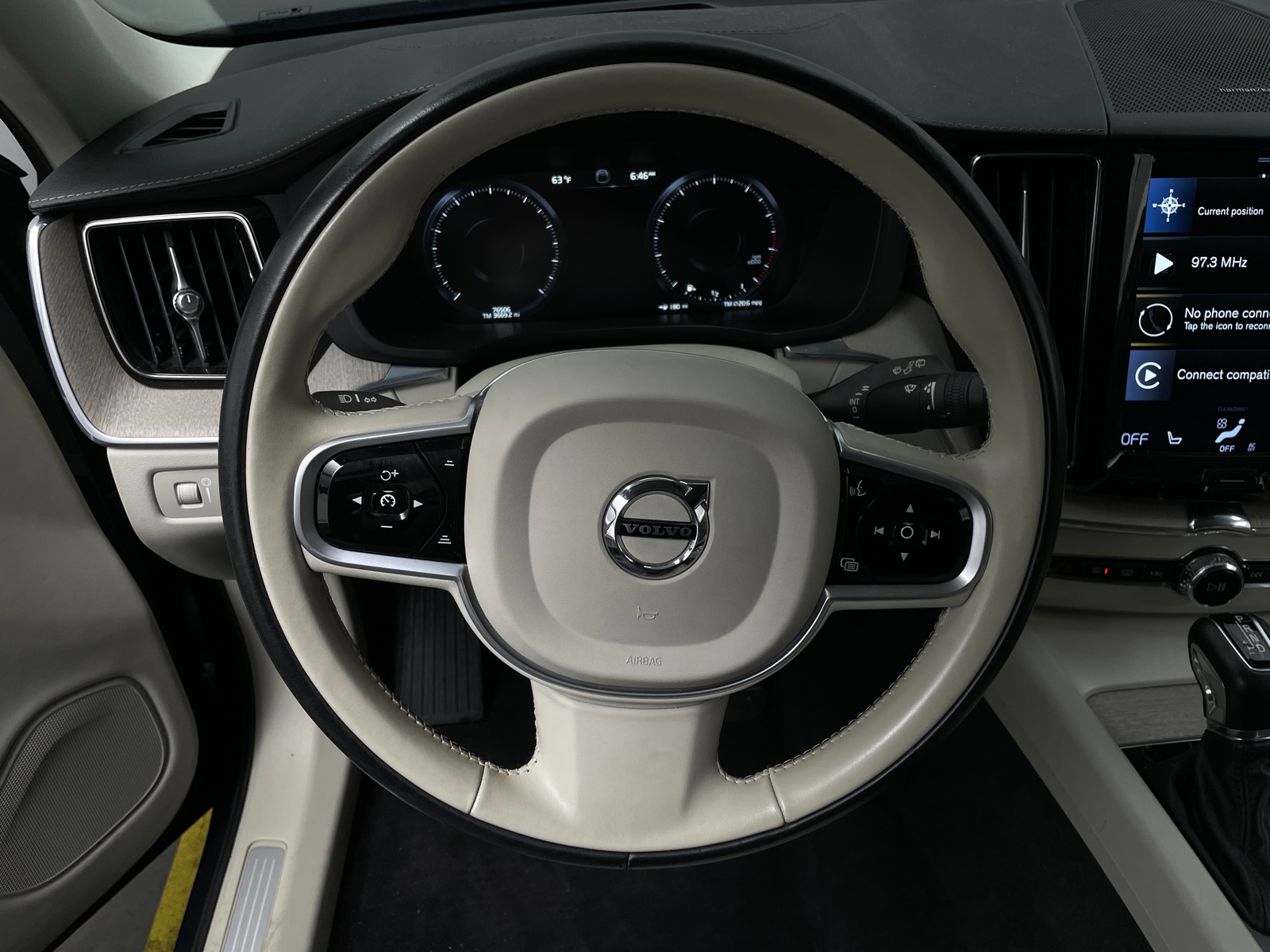 Thumbnail: 2021 Volvo XC60 - 4