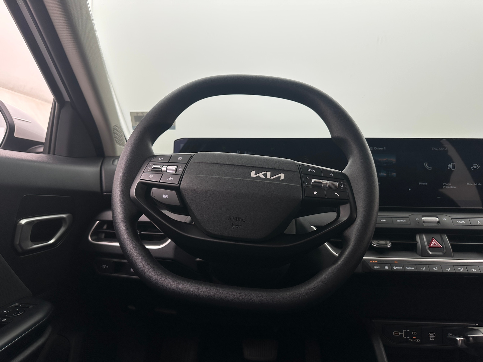 Thumbnail: 2025 Kia K4 - 5