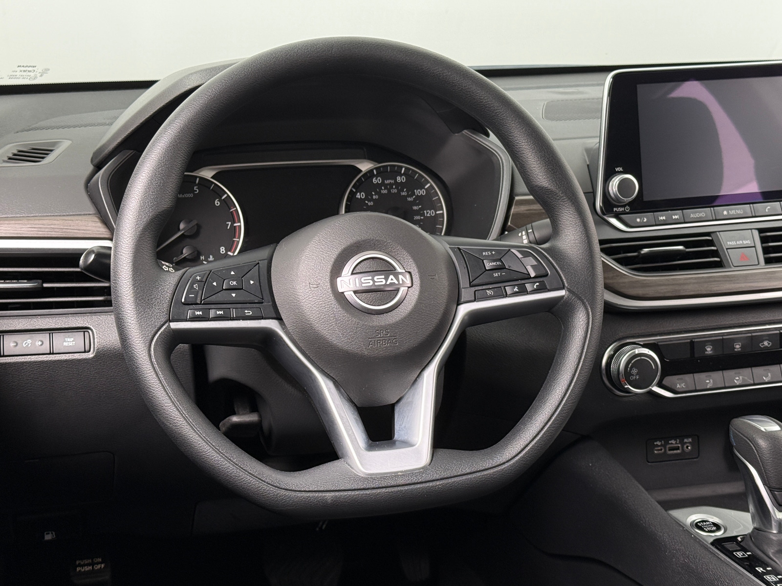 Thumbnail: 2025 Nissan Altima - 5