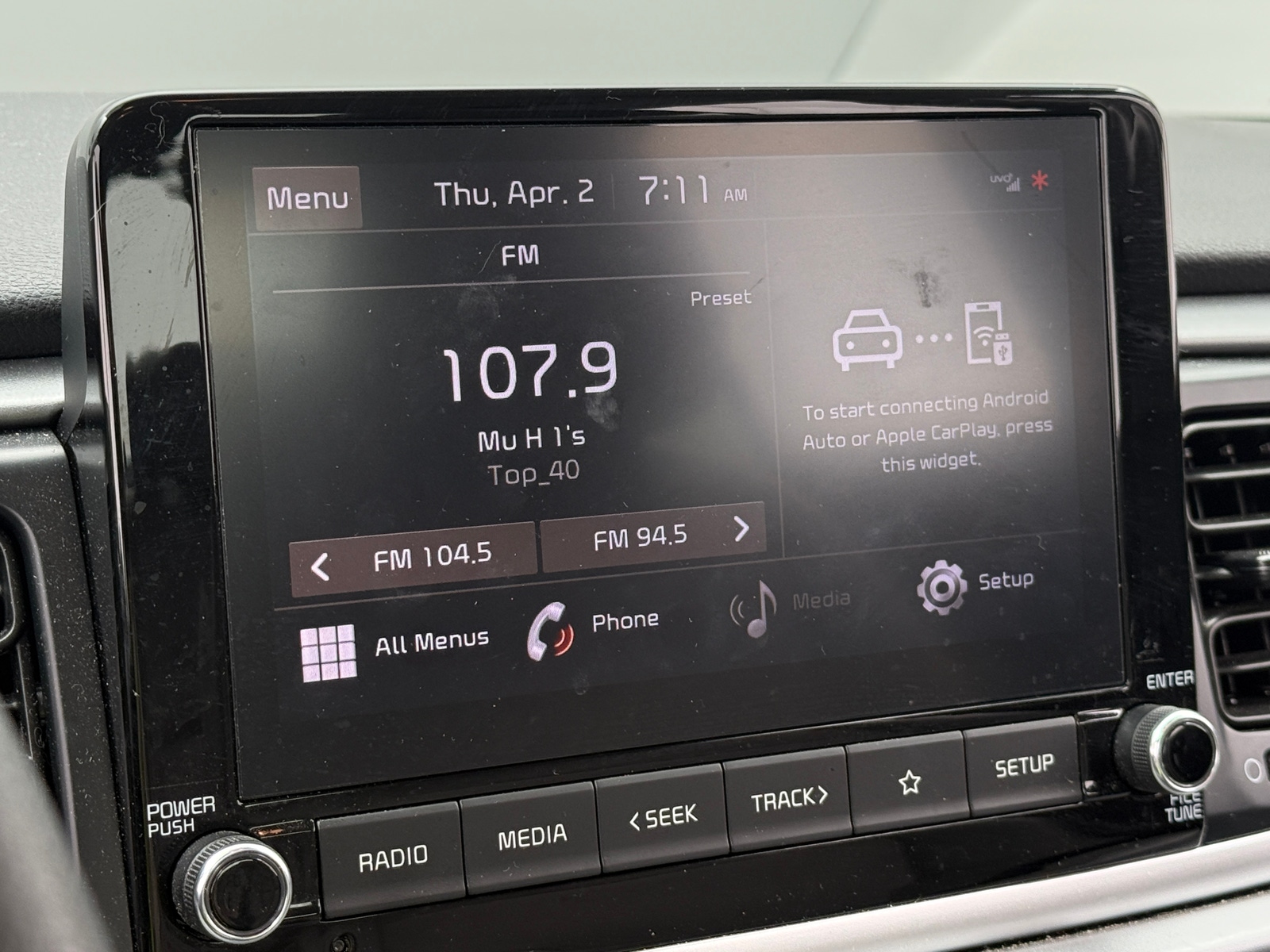 Thumbnail: 2021 Kia Rio - 4