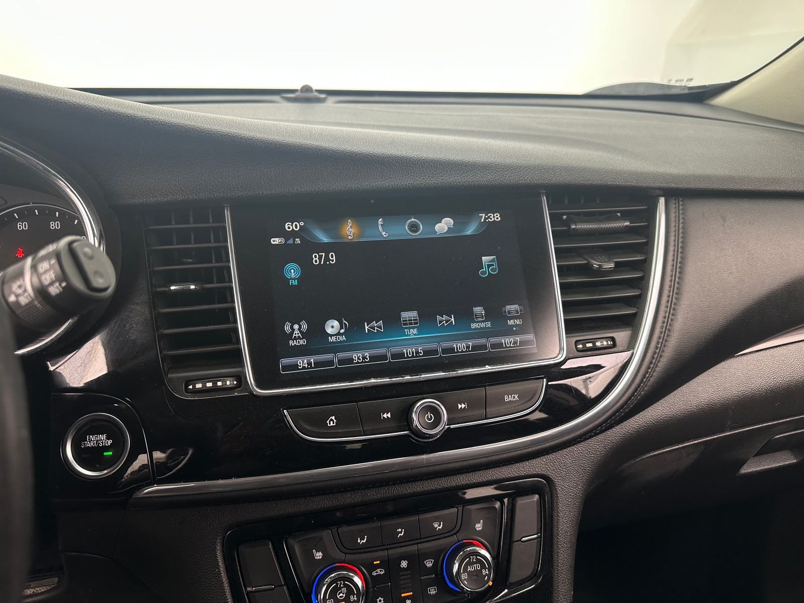 Thumbnail: 2020 Buick Encore - 3