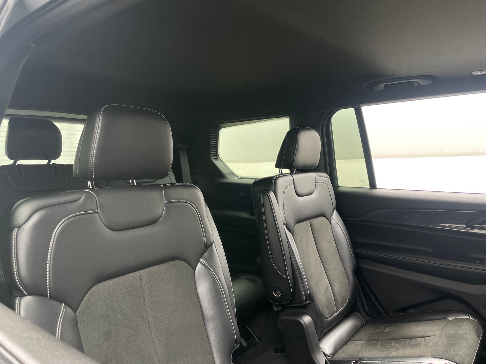 Thumbnail: 2021 Jeep Grand Cherokee L - 5