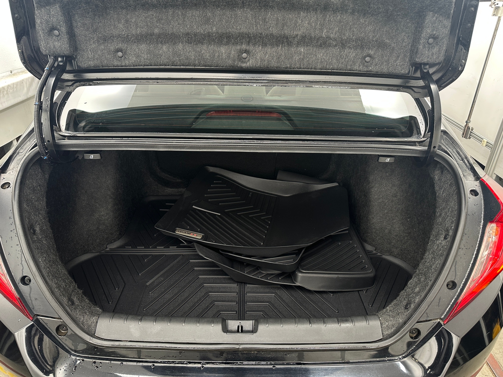 Thumbnail: 2018 Honda Civic - 7