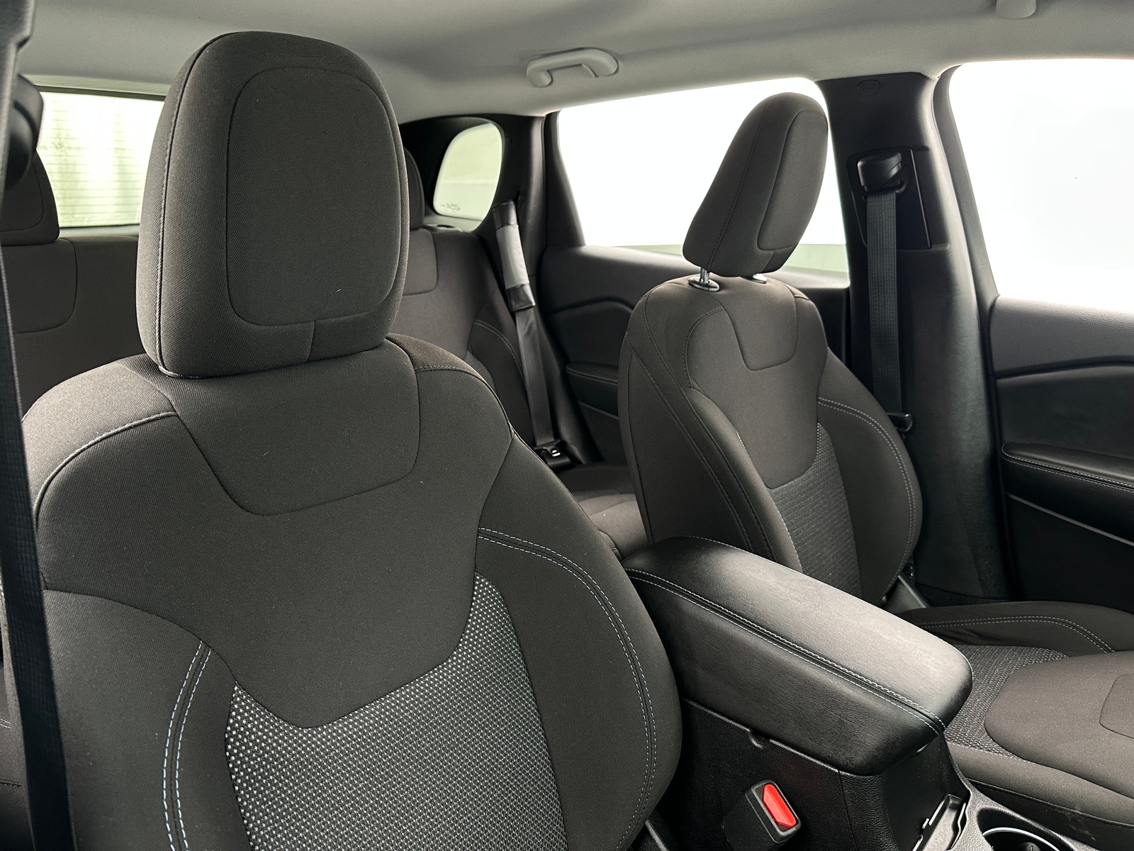 Thumbnail: 2019 Jeep Cherokee - 2