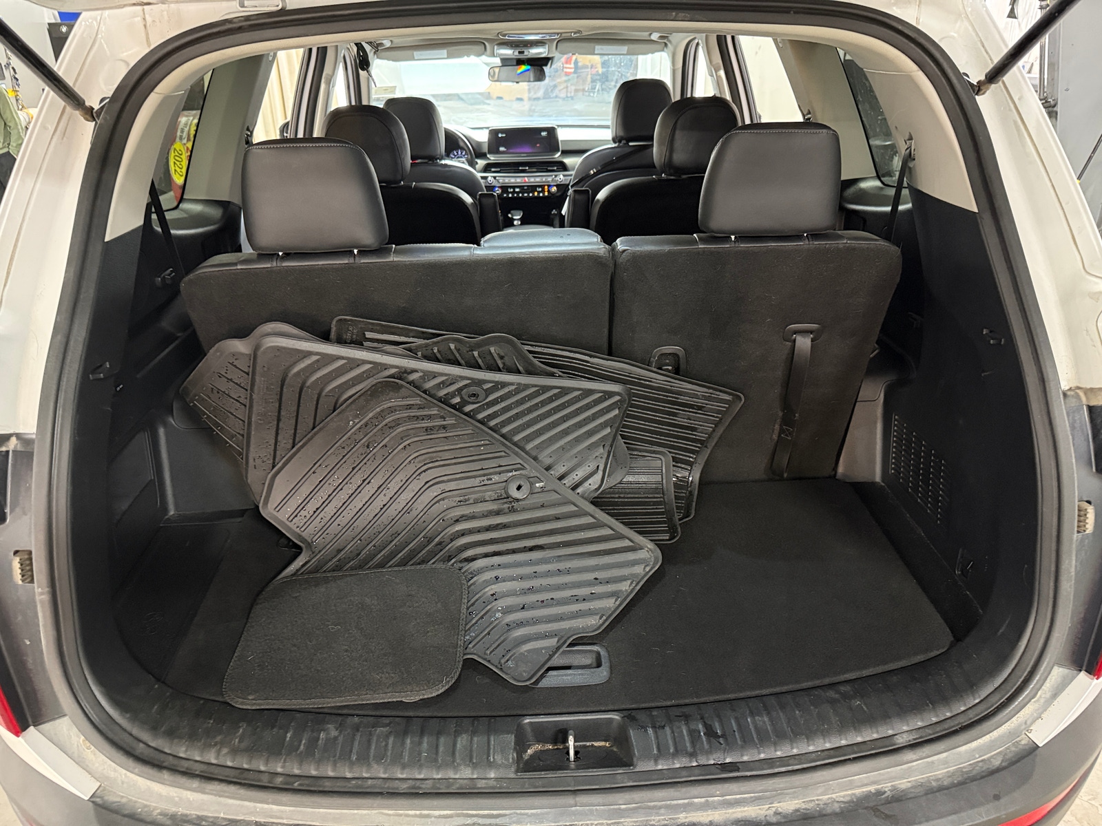 Thumbnail: 2022 Kia Telluride - 6