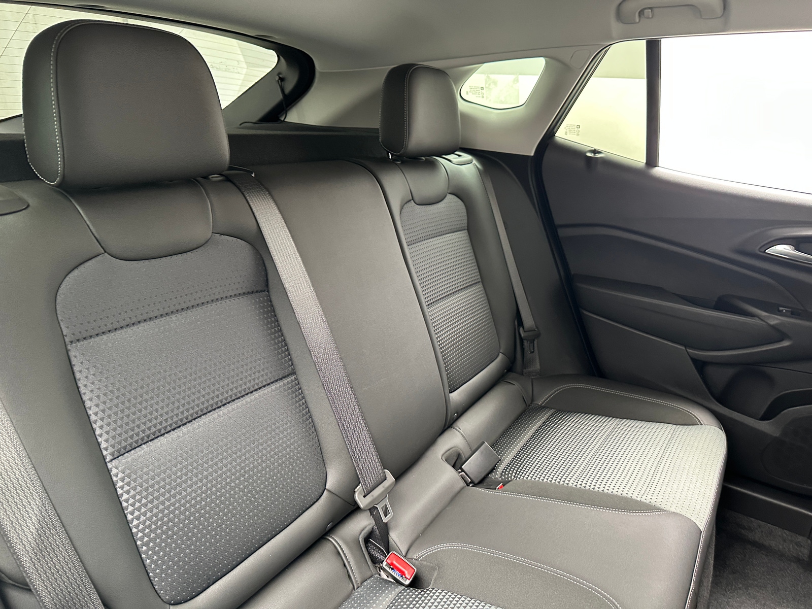 Thumbnail: 2025 Chevrolet Trax - 6