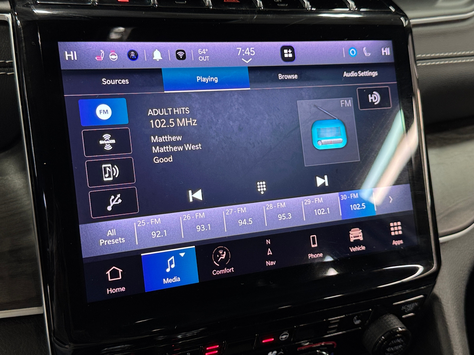 Thumbnail: 2023 Jeep Grand Cherokee L - 3