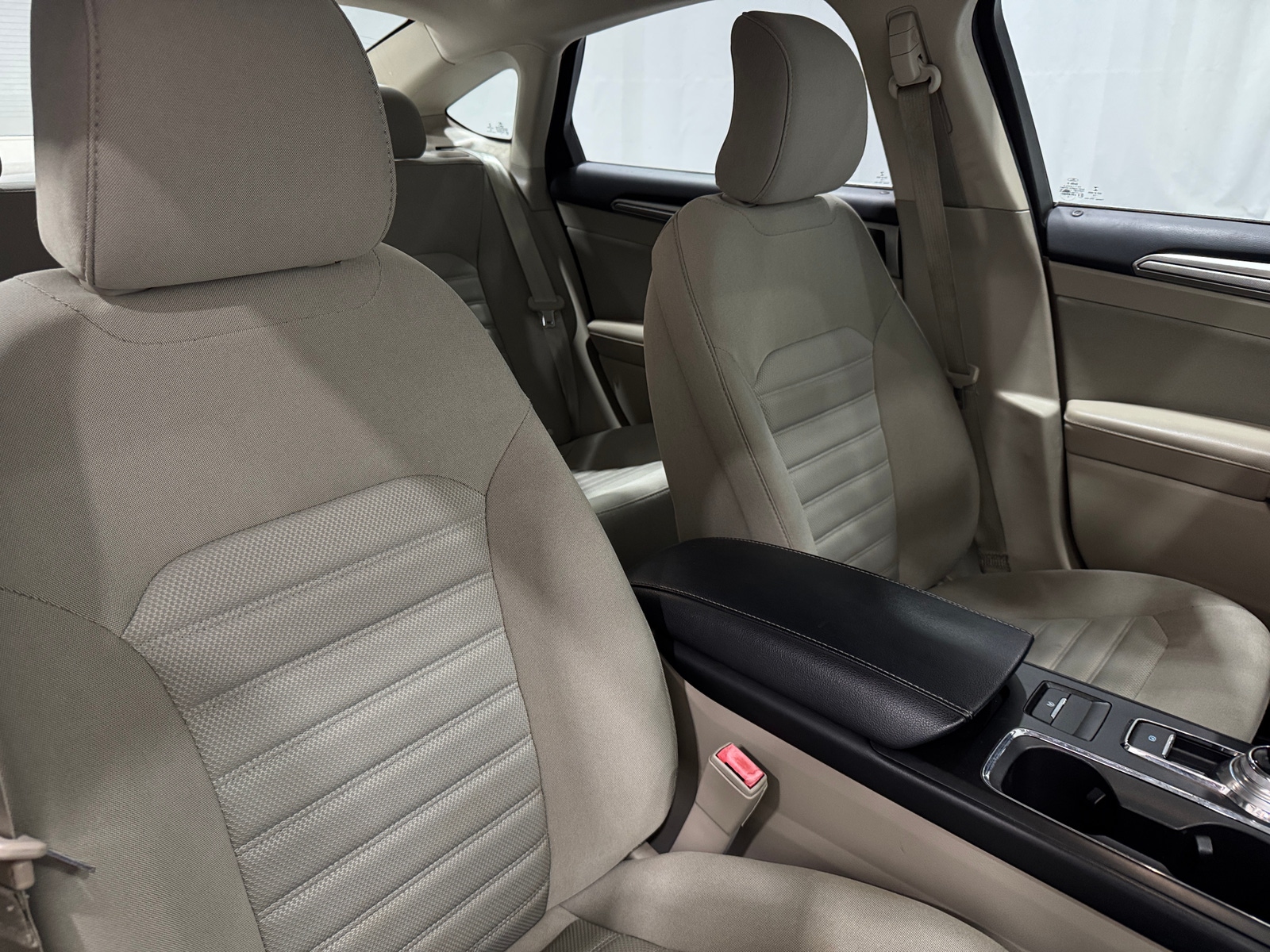 Thumbnail: 2017 Ford Fusion - 2