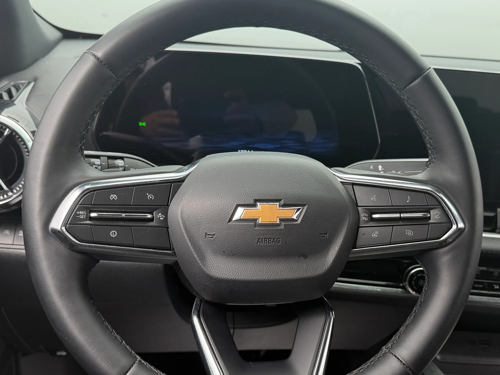 Thumbnail: 2025 Chevrolet Equinox - 5