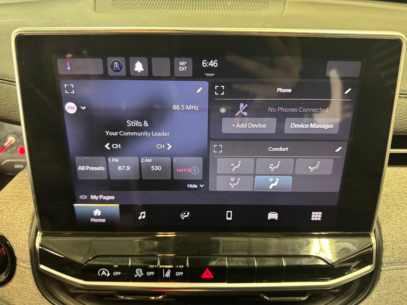 Thumbnail: 2023 Jeep Compass - 4