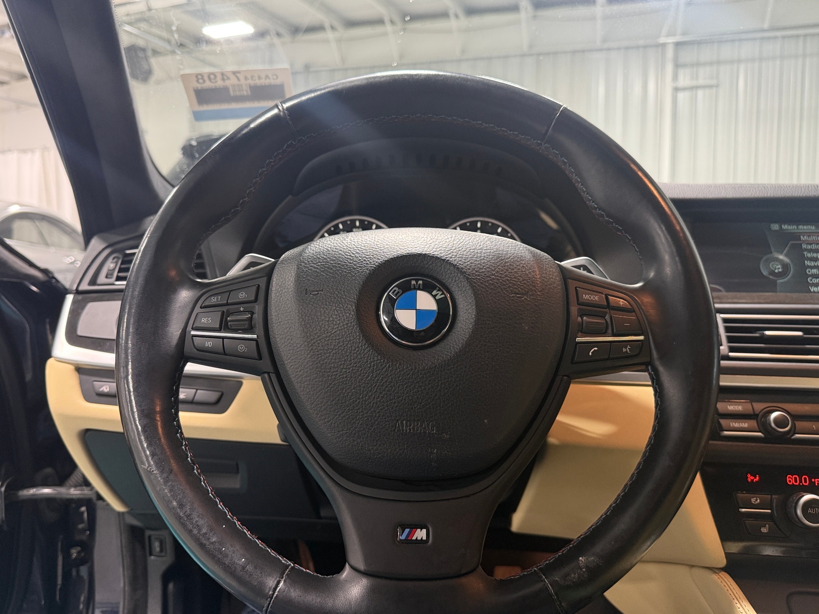 Thumbnail: 2013 BMW M5 - 4