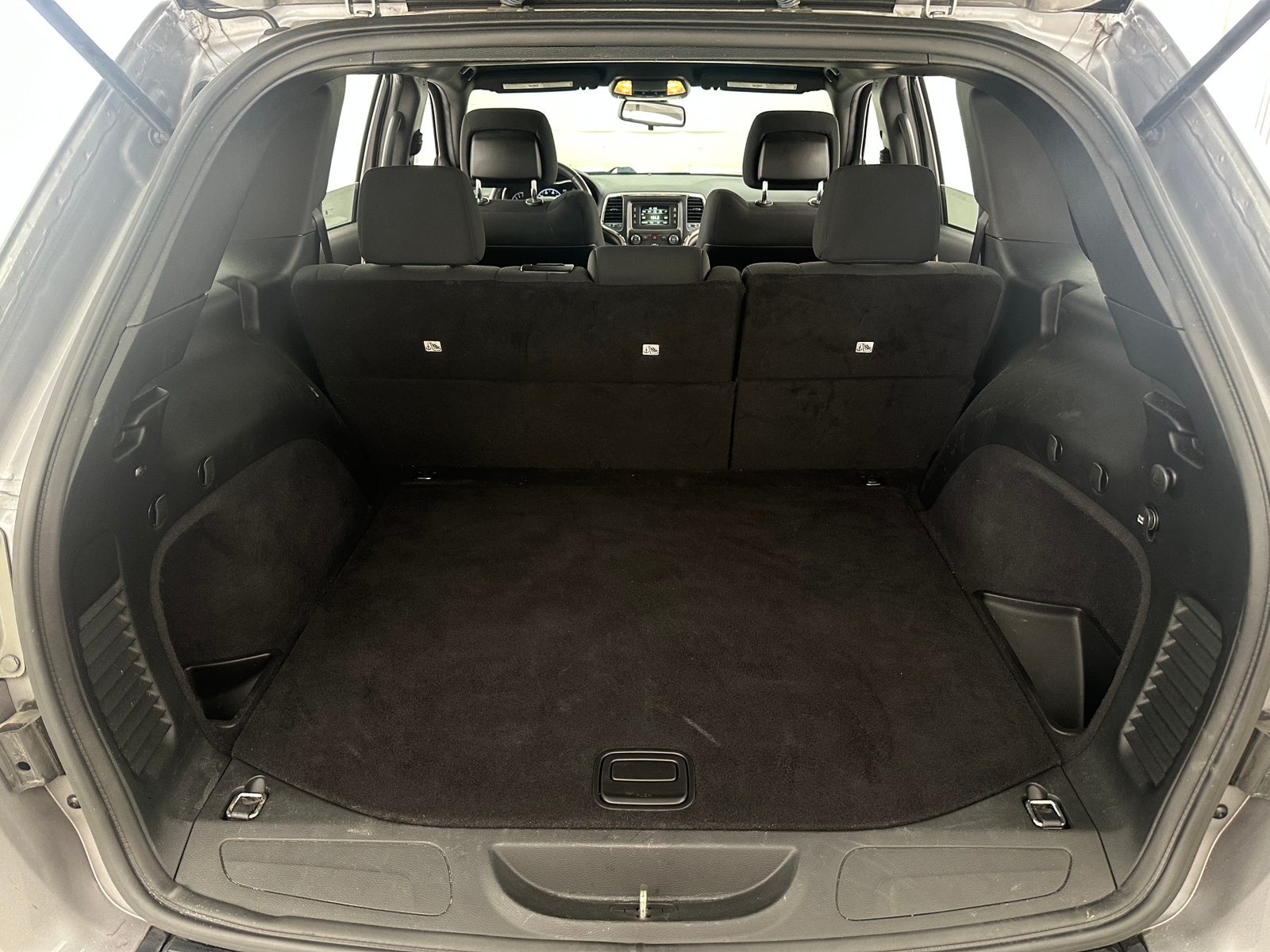 Thumbnail: 2016 Jeep Grand Cherokee - 7