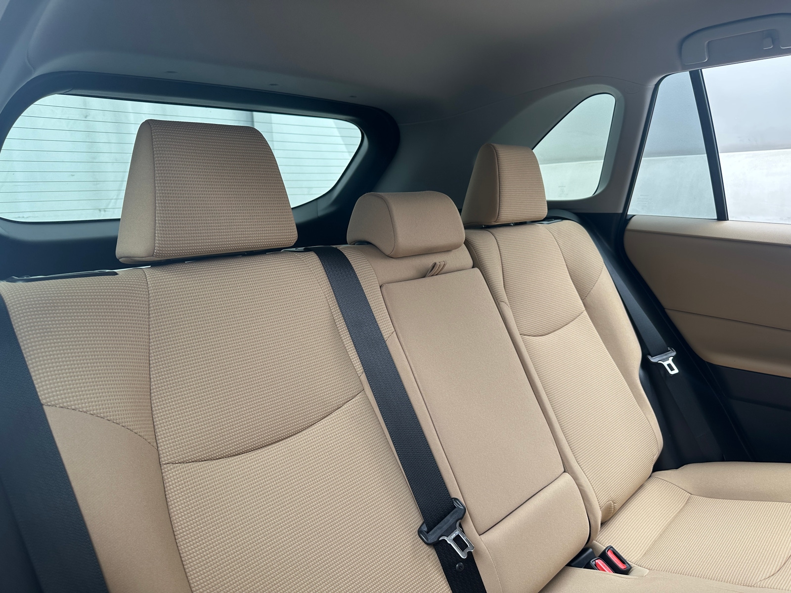 Thumbnail: 2019 Toyota RAV4 - 6