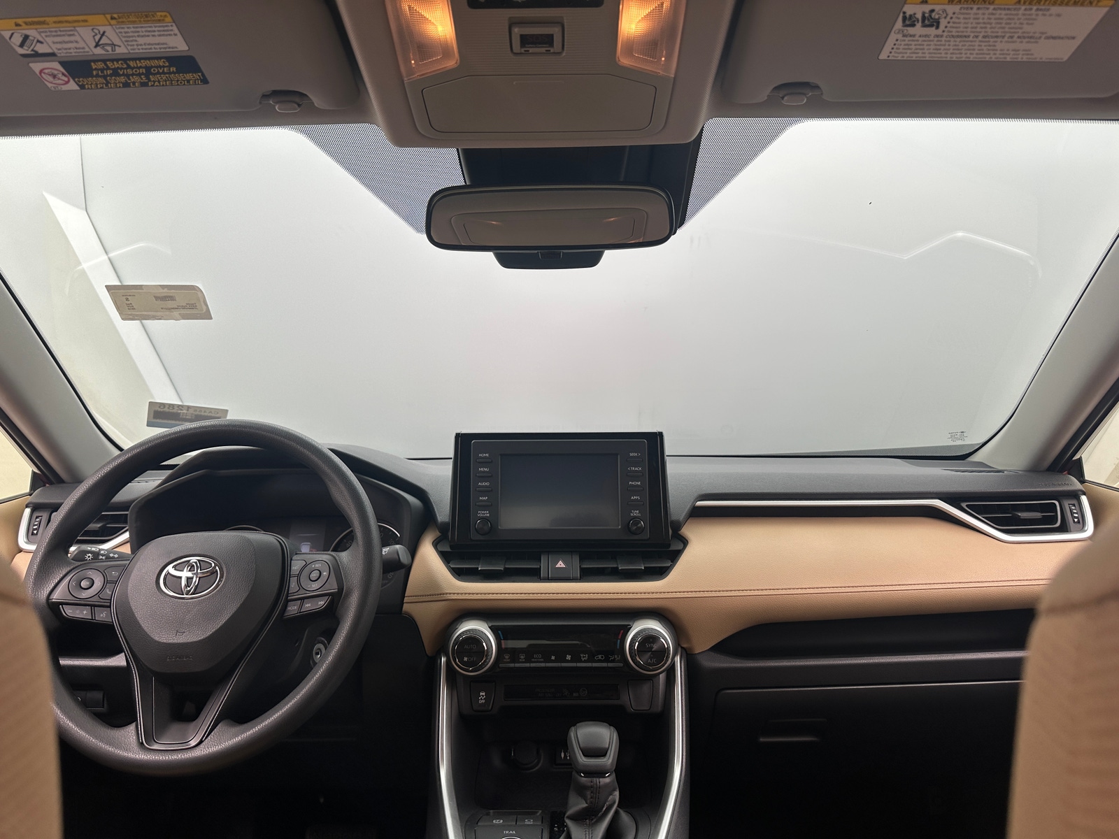 Thumbnail: 2019 Toyota RAV4 - 3