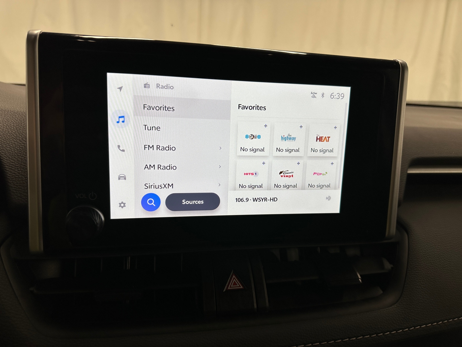 Thumbnail: 2025 Toyota RAV4 - 4