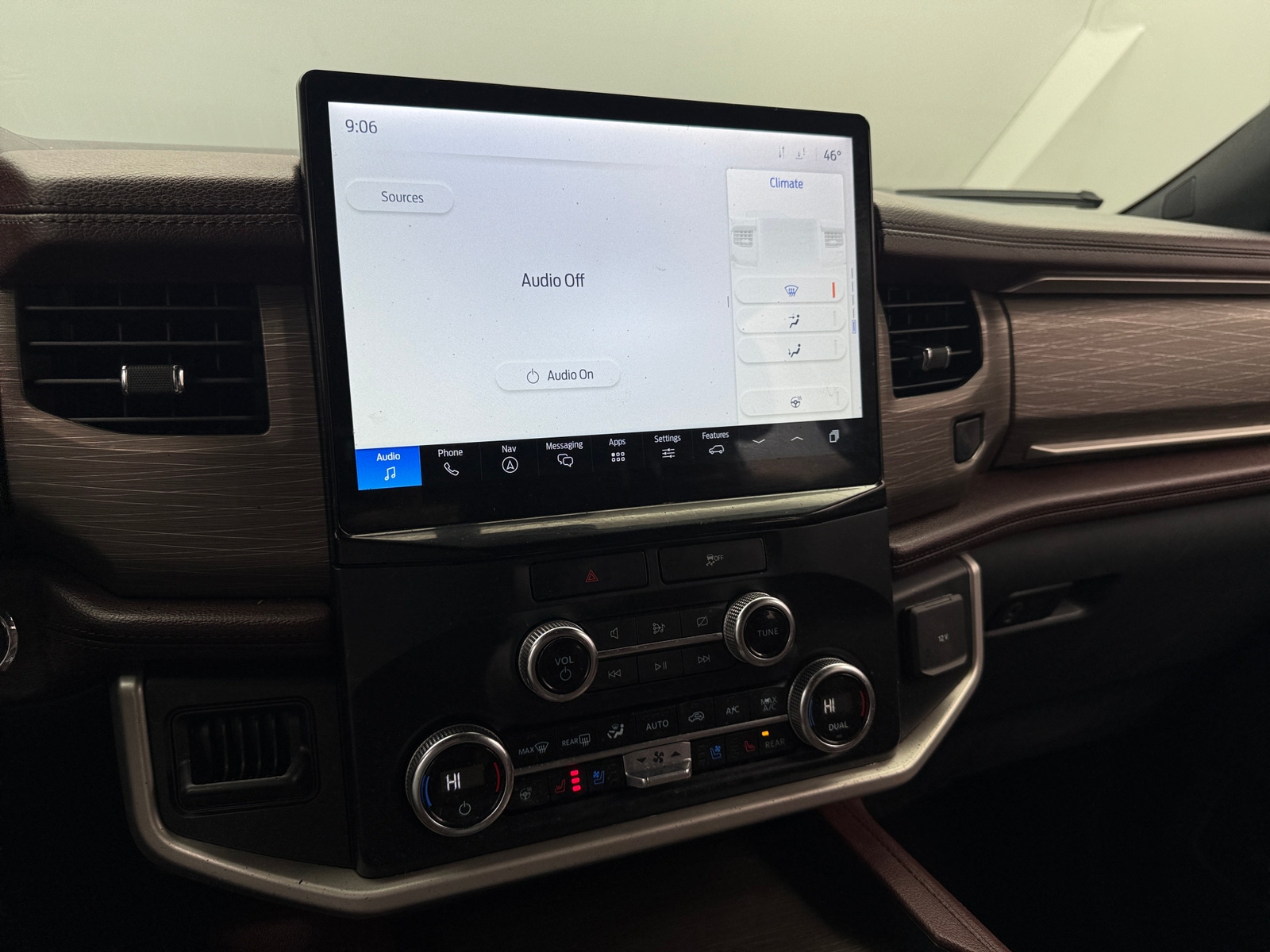 Thumbnail: 2023 Ford Expedition MAX - 3